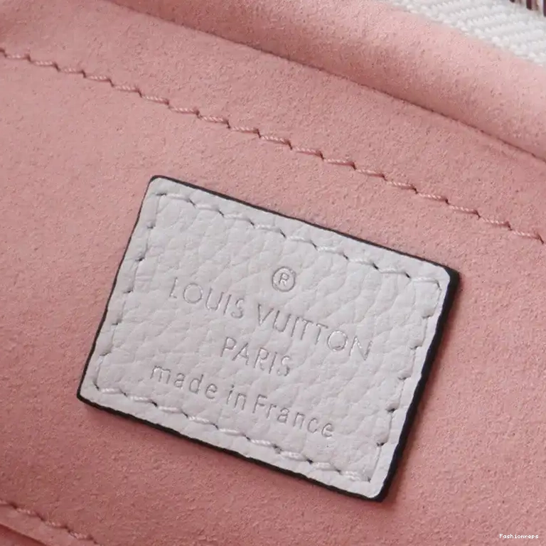 Fashionreps 2106DJ0050 LV Bags 0809
